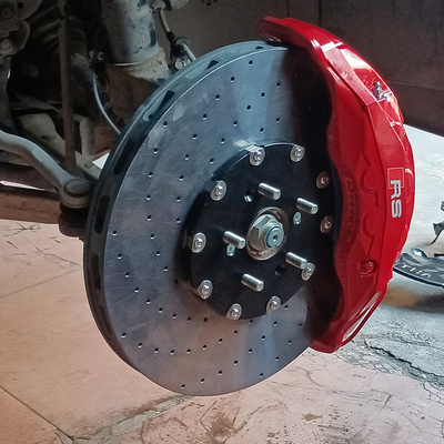 Auto-Modifikation 10 Kolbenbremssättel Carbon-Keramik-Scheiben für Honda UR-V