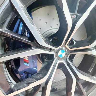 4 Kolben BMW 3 Reihen-Bremstasterzirkel R18 bewegen Räder mit 348MM Disketten Schritt für Schritt fort